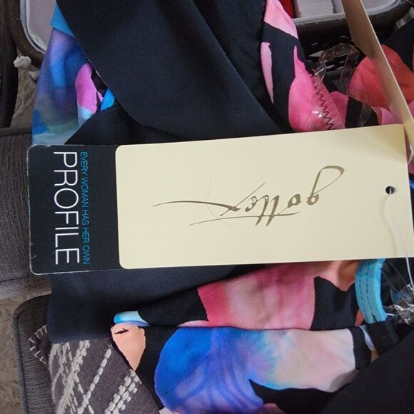 Gottex Woman Color Rush Ruffled One Shoulder black floral One Piece Swimsuit 12 - Picture 9 of 15